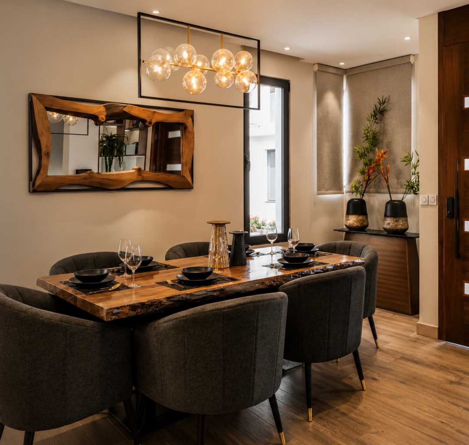 Foster Park dining room with live-edge mirror